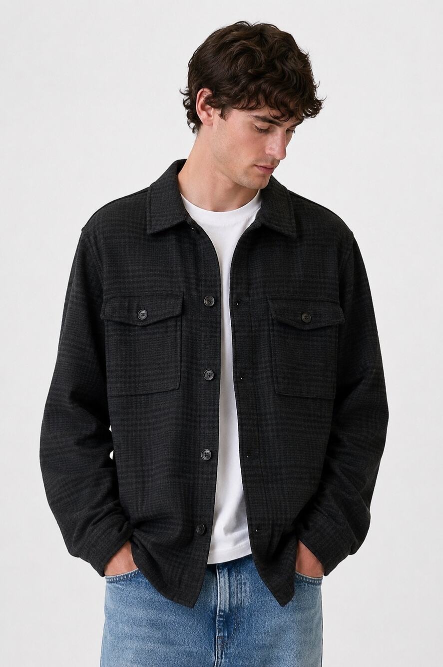 GAP Shadow Plaid Shirt Jacket (Shacket) Men’s Medium Charcoal Gray Black